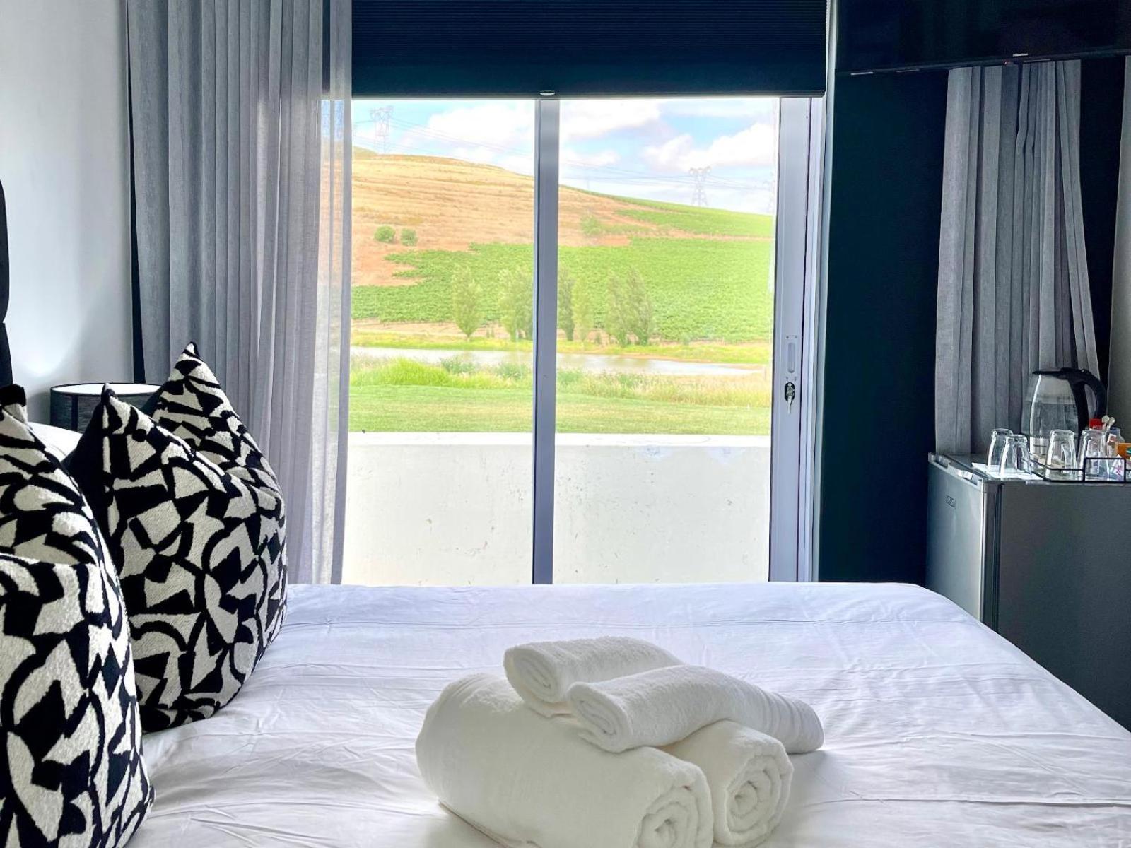 Loch Lynne Estate Hotel Дърбанвил Стая снимка